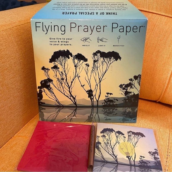 Flying Wish Paper “Prayer Paper” Large Kit - Picture 2 of 4